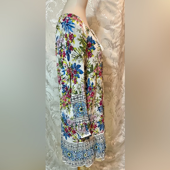 Time and Tru Blue Pink Botanical Long Sleeve Shirt Top - Picture 2 of 5